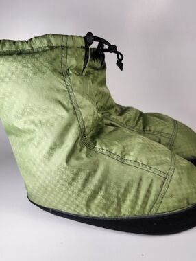 SIERRA DESIGNS Women's Down Slipper Large Green Lightweight Cozy Warm